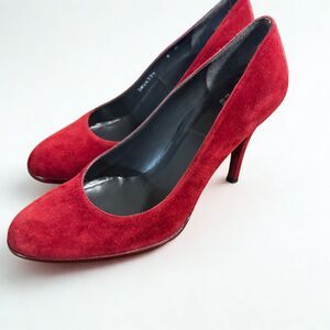 Stuart Weitzman Red Classic Heels Red Suede Leather Pointed Toe Pumps Heels Sz 9